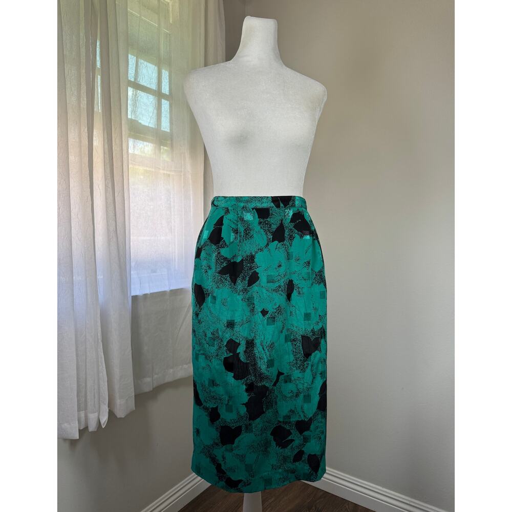 Vintage ‘90s B.G.B. Ltd. Teal & Black Abstract Print Knee Length Skirt